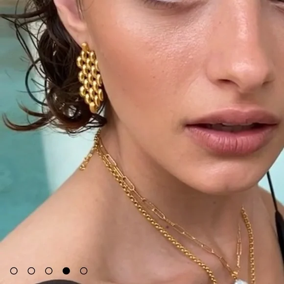 NIB Monica Vinader Heirloom Chain Earrings 18K Gold Vermeil Statement Classic - Picture 7 of 8